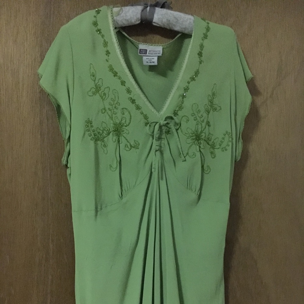 Faded Glory light green beaded top. Size XL